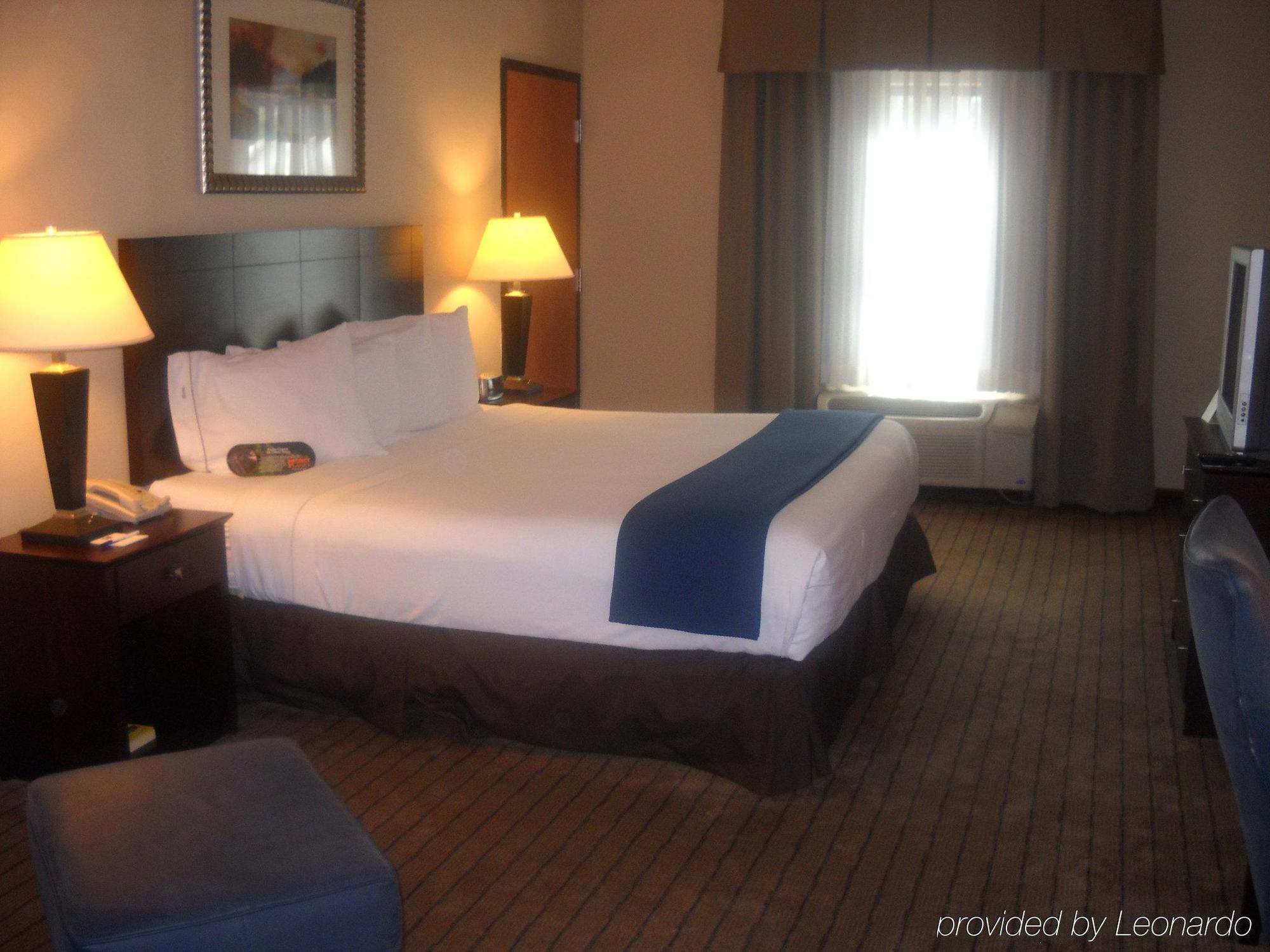 Holiday Inn Express Hotel & Suites Austell Powder Springs, An Ihg Hotel Bagian luar foto